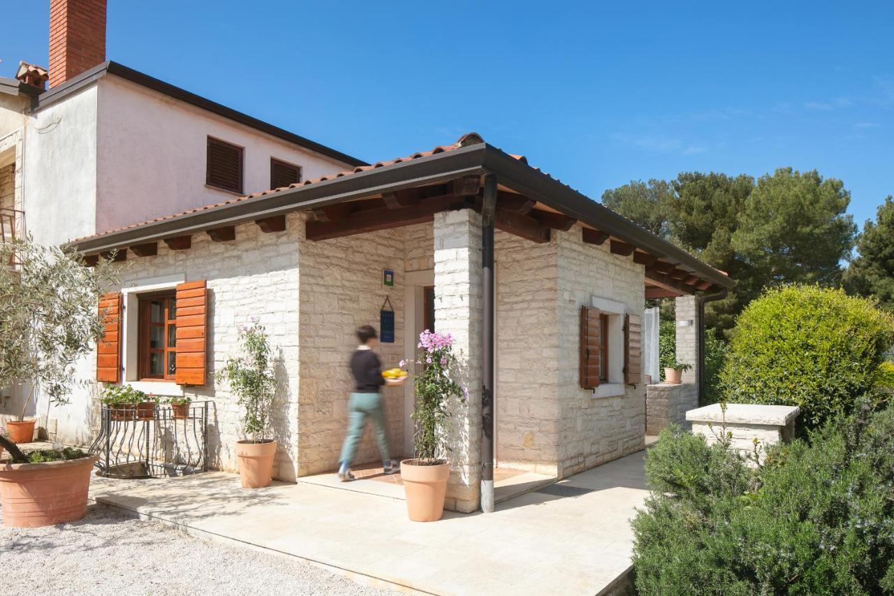 Apartments Valter 881 Novigrad Istria Buitenkant foto